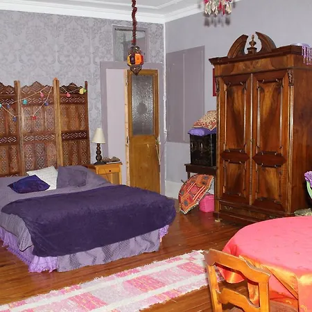 Couette-café Et Indépendants La Colombine Saint-Marcellin (Isere)